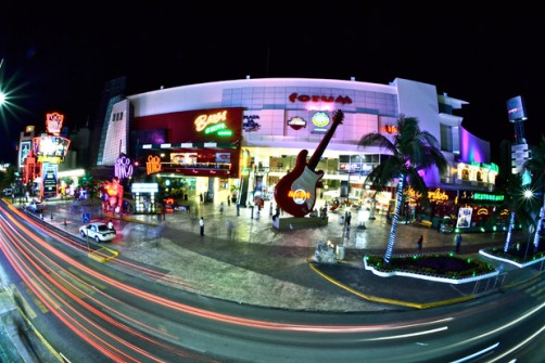 Plaza Forum Cancún