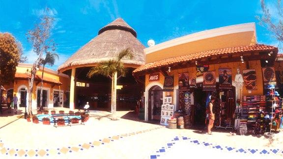 Plaza Playacar