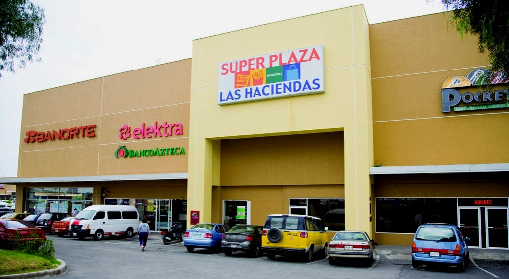 Super Plaza Las Haciendas