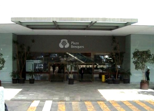 Plaza Bosques